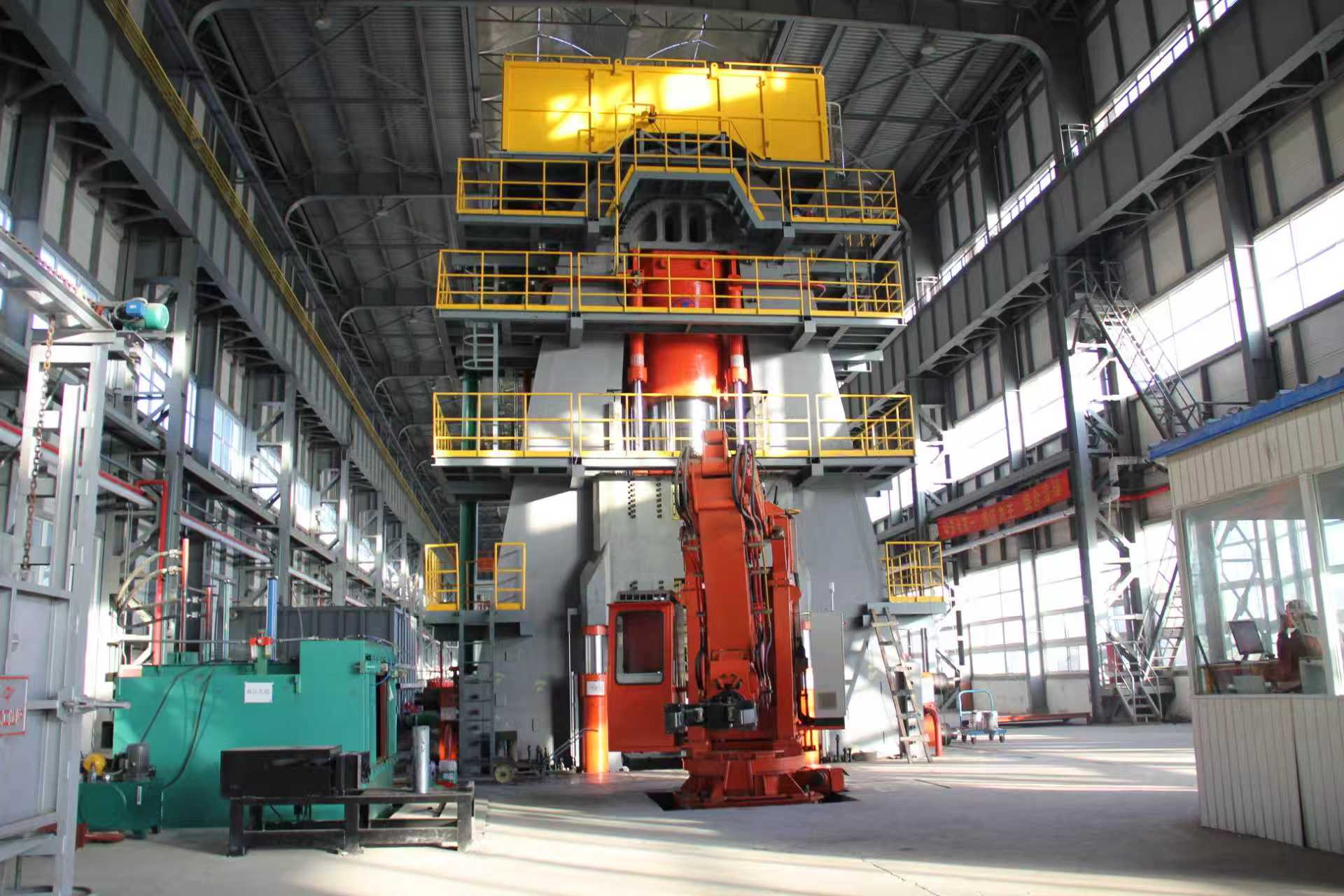 4-中冶重工唐山設(shè)計制造120MN壓機